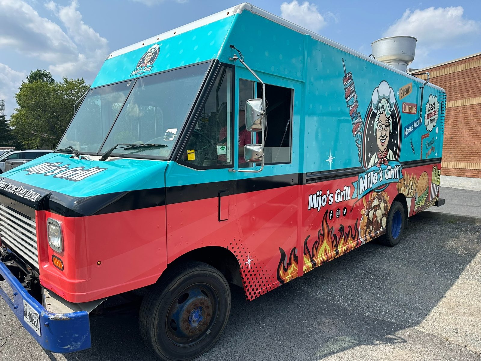 Food Trucks rental from A Maze N Fun